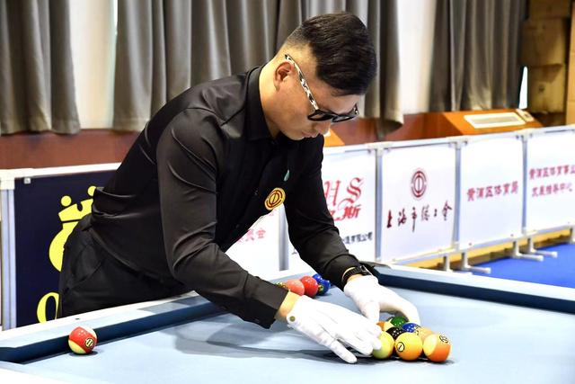 光成为热议 光成为热议