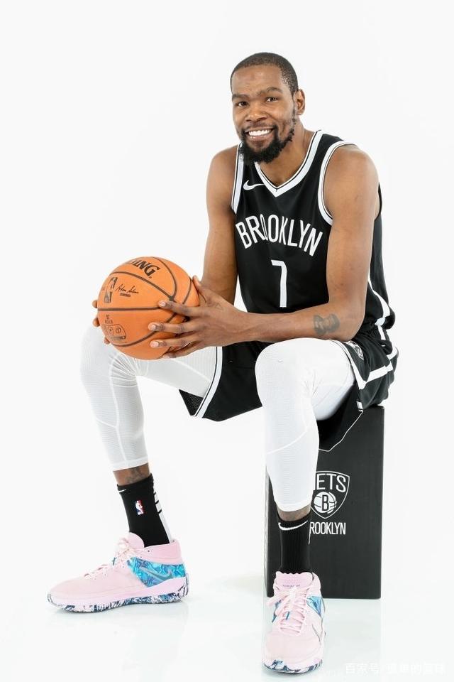 而湖人面对 而湖人面对