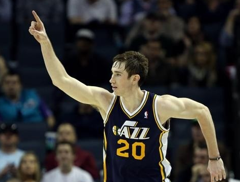 部与背部件 部与背部件