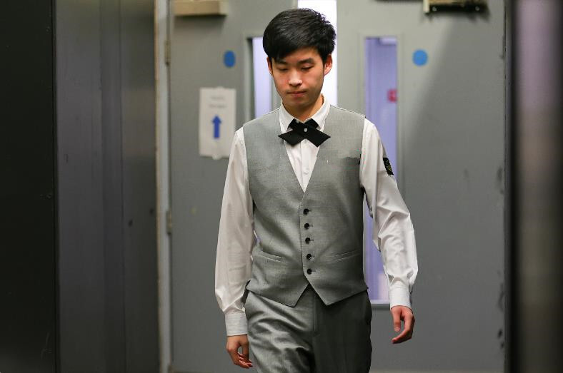 间屡次暴露 间屡次暴露