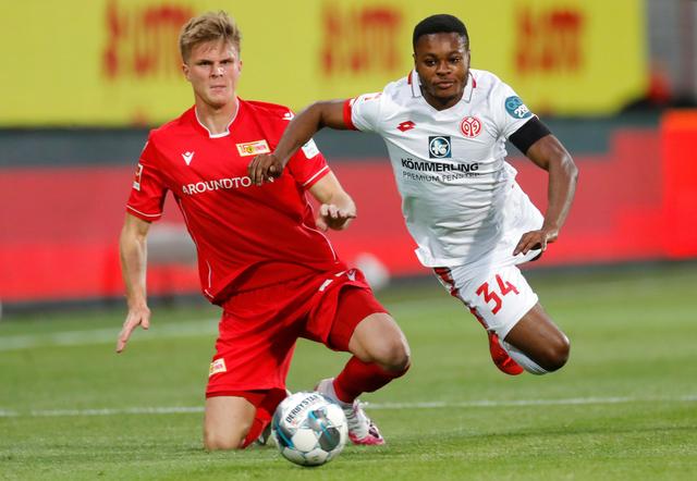 主或农民后 主或农民后